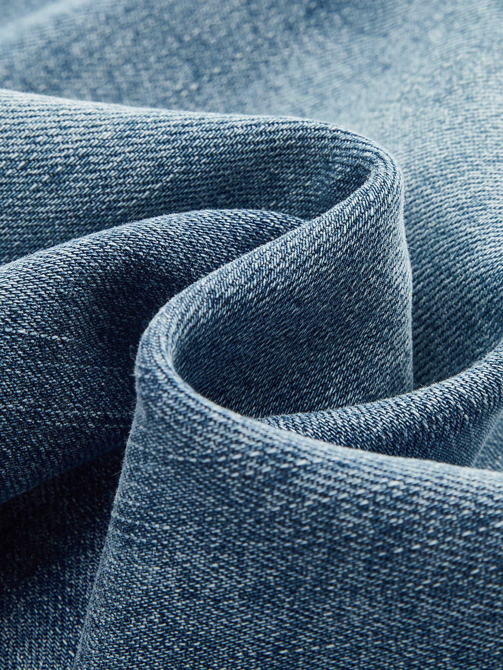Mini-jupe en jean asymétrique superposée
