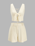 Gestreiftes bauchfreies Top mit Bindedetail und Shorts-Set