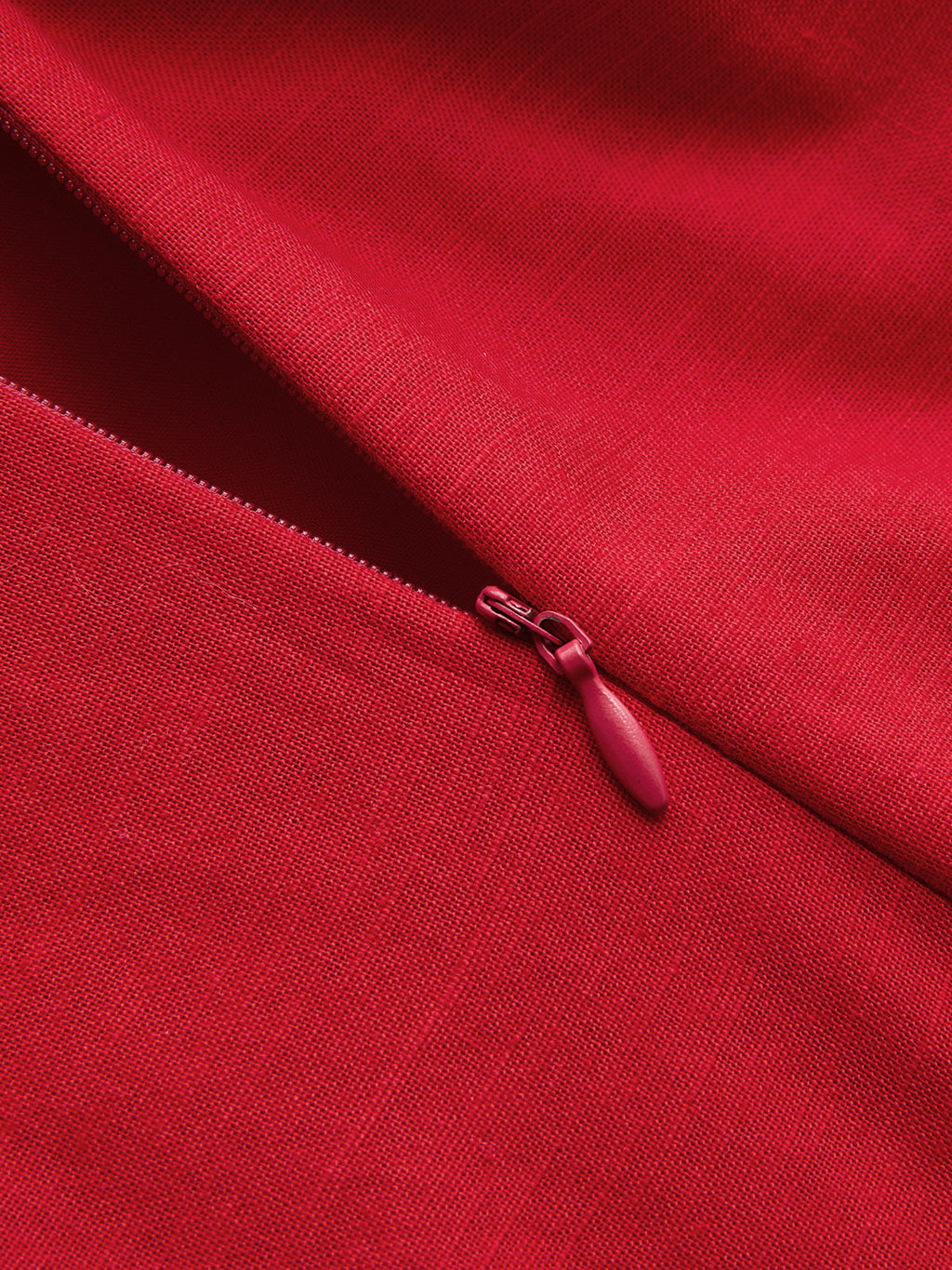 Baumwoll-Leinen-Minikleid mit Cut-out und Knotendetail