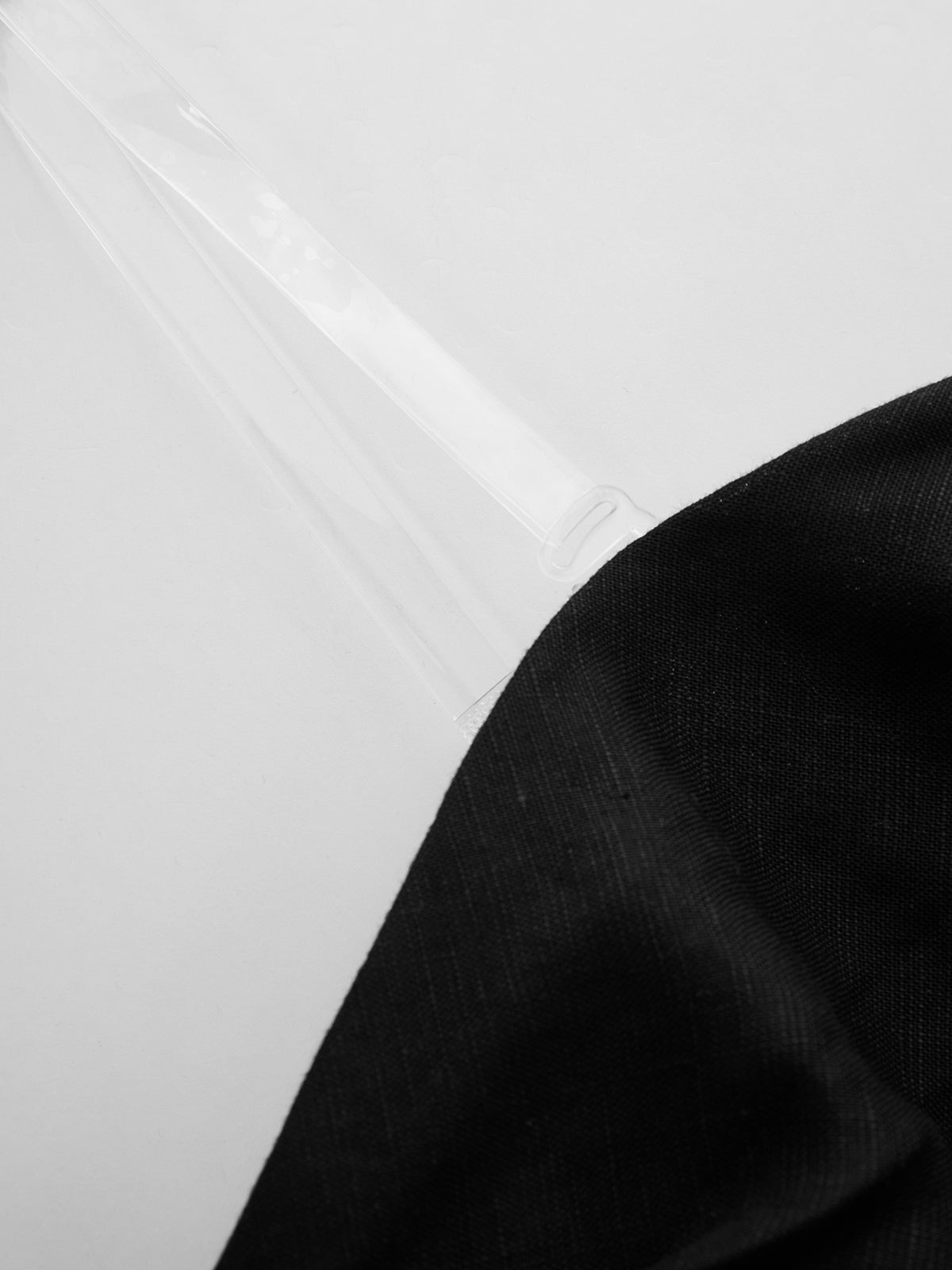 Trägerloser Leinenmix-Jumpsuit mit weitem Bein und Bindegürtel