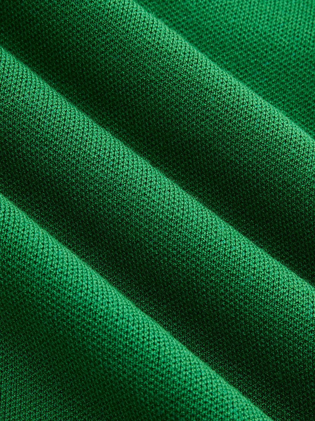 Strickweste mit Metallknöpfen und Minirock-Set