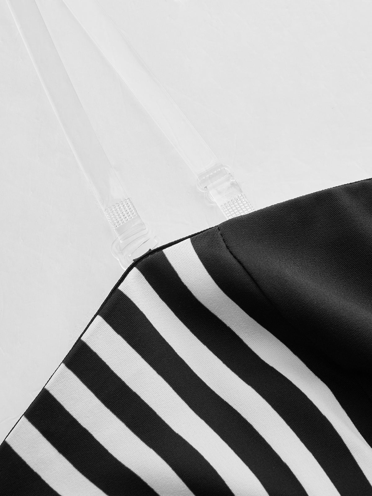 Robe midi bustier rayée ceinturée