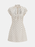 Gepunktetes Cut-Out Minikleid mit Bindeband am Halsausschnitt