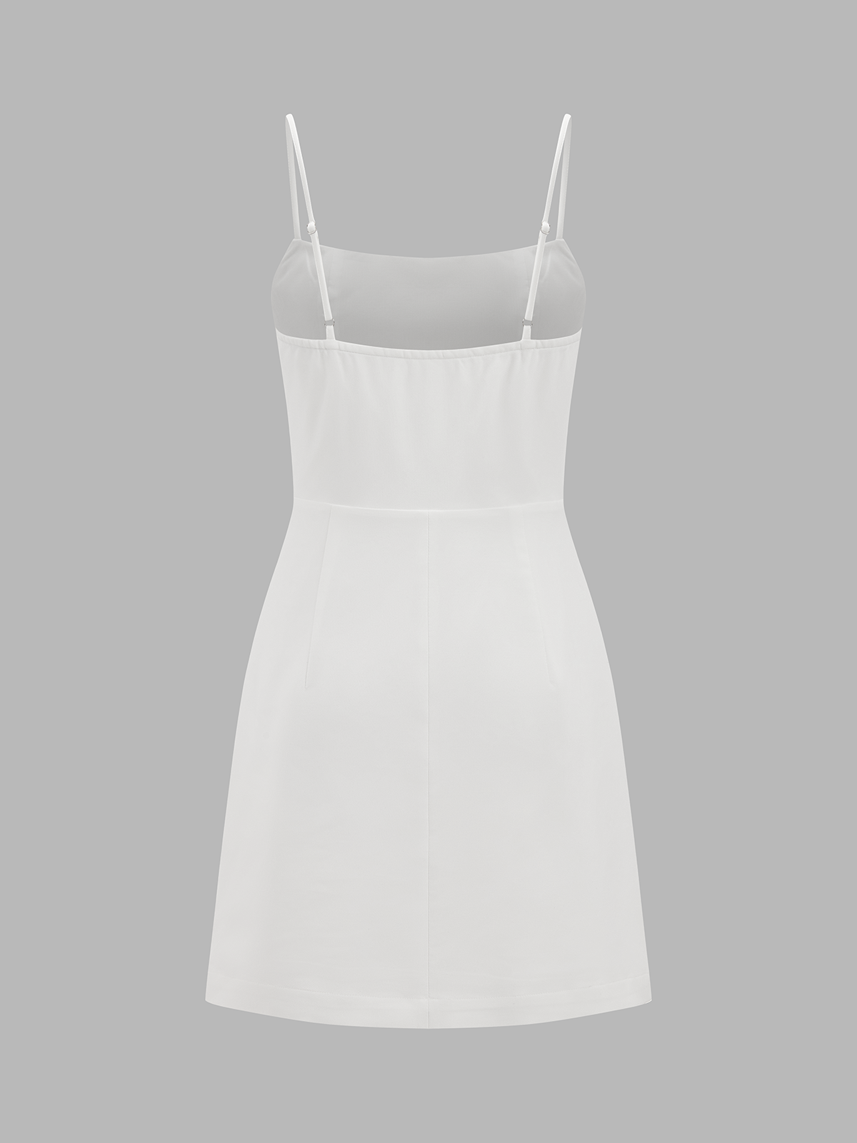 Ensemble deux pièces mini-robe caraco avec cape superposée