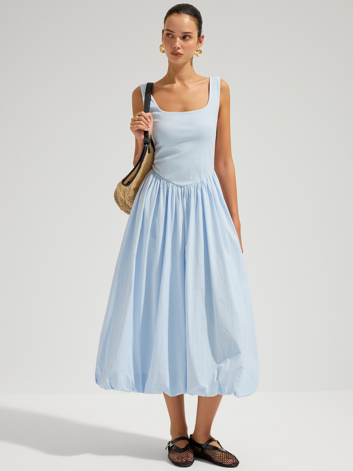 Rückenfreies ärmelloses Midi-Kleid aus Baumwolle