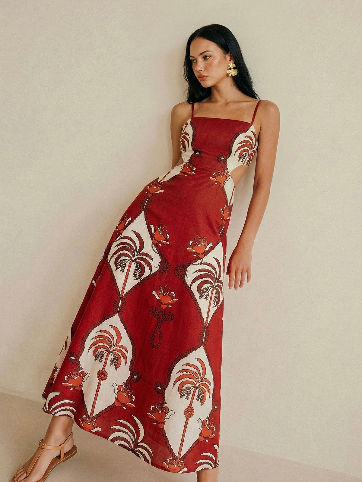 Maxikleid mit tropischem Print und Cut-Outs