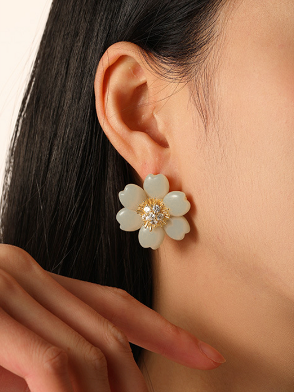 Boucles d'oreilles clous fleur en strass