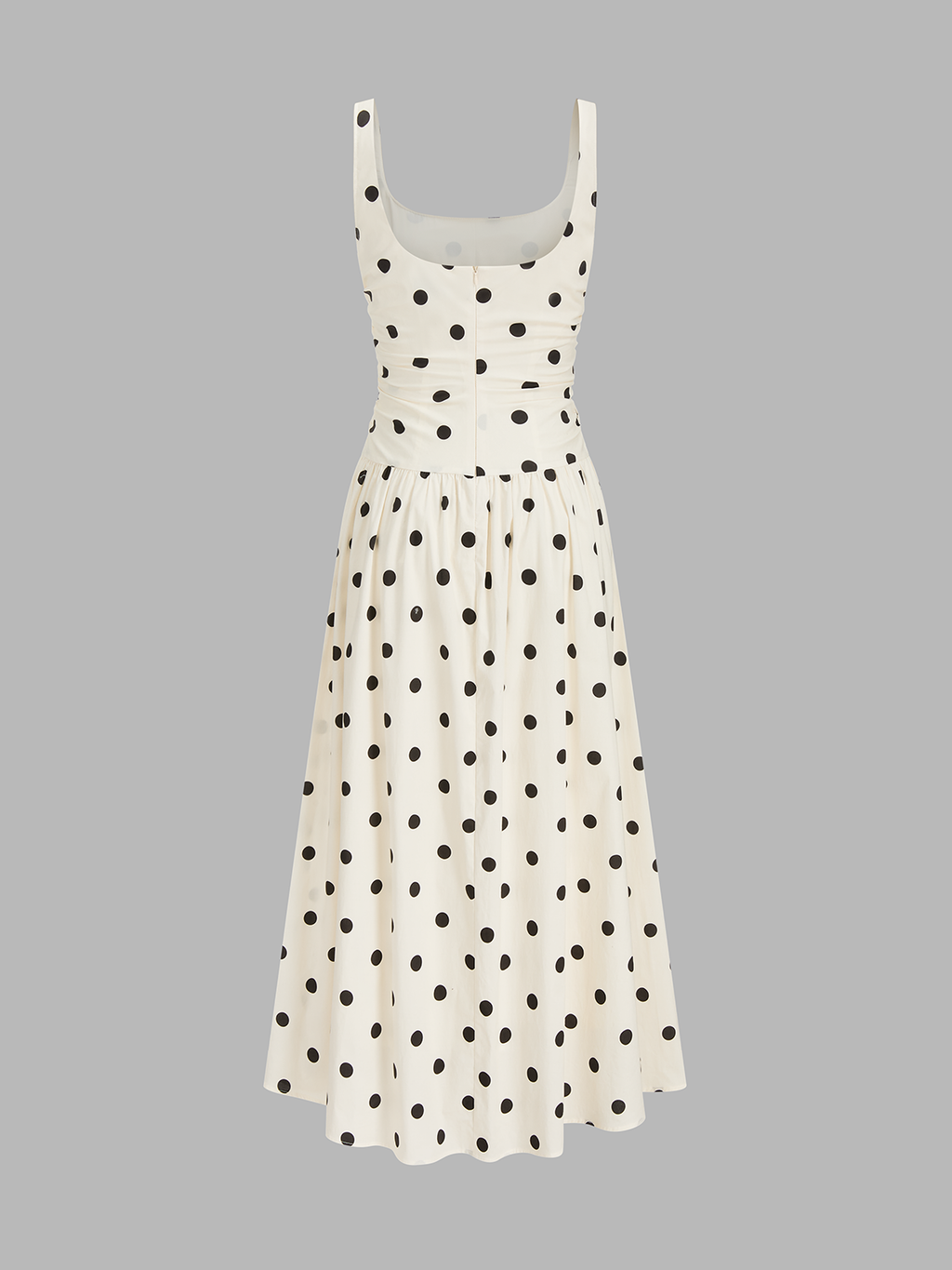 Gepunktetes gerafftes Maxi-Trägerkleid